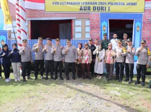 Lihat Kondisi Kesiapan Personel , Wakapolda Jambi Cek Pos Pam dan Pos Yan Idul Fitri 1445H