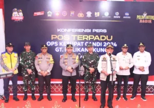Panglima TNI, Menko PMK, dan Kapolri Cek Kesiapan Pelayanan Mudik Wilayah Jawa Tengah
