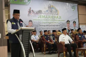 Lepas JCH Kloter 24, Sani: Jaga Kesehatan dan Pola Hidup Sehat serta Ikuti Arahan Pembimbing