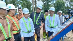 Al Haris Lakukan Peletakan Emas Prosesi Tegak Tiang Tuo, Mega Proyek Revitalisasi KCBN Muarajambi