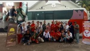 Babinsa Kodim 0415/Jambi Menyertai Kegiatan Kampung Donor Darah di Kelurahan Eka Jaya