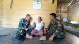 Satgas TMMD Cek Kesehatan Lansia dan Edukasi Pola Hidup Sehat