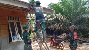 Pembangunan Rumah Nenek Waini oleh TMMD Kodim 0415/Jambi Hampir Rampung