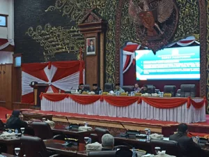 Tiga Ranperda disahkan bersama Pemerintah dalam Rapat Paripurna DPRD Provinsi Jambi
