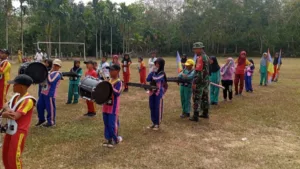Satgas TMMD Adakan Pelatihan Drum Band di Desa Sukamaju Menyambut HUT RI ke-79
