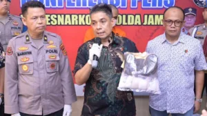 Polda Jambi Gelar Perkara Kasus Narkoba dan Musnahkan 4 Kilo Sabu dan 19 Butir Ekstasi