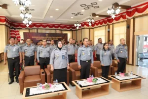 Kakanwil Kemenkumham Jambi beserta Jajaran Saksikan Serah Terima Jabatan Menteri Hukum dan HAM RI