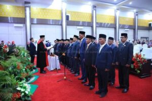 Paripurna Pengucapan Sumpah/Janji Anggota DPRD Kota Sungai Penuh Masa Jabatan 2024-2029 Berlangsung Hikmat