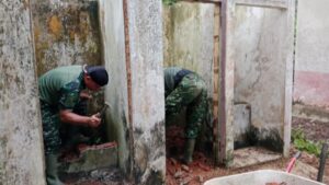 Satgas TMMD Ke-123 Bangun MCK untuk Madrasah di Desa Teluk Kuali, Wujud Kepedulian terhadap Kesehatan Siswa