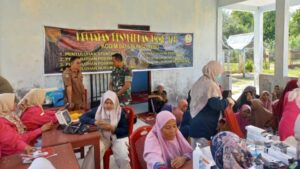 Satgas TMMD Ke-123 Kodim 0416/Bute dan Puskesmas Tebo Ulu Gelar Penyuluhan Posbindu PTM di Desa Malako Intan