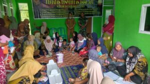 Posyandu Meningkatkan Kualitas Hidup Masyarakat: Satgas TMMD Gelar Penyuluhan di Desa Teluk Kuali