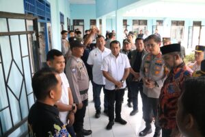 Kapolda Jambi Bersama Forkopimda Tinjau Rapat Pleno Penghitungan Suara PSU Bungo