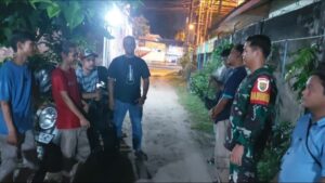 Patroli Dini Hari Babinsa Jambi Timur: Perkuat Keamanan Lewat Komsos