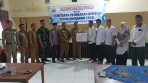 Babinsa Sengeti Hadiri Musdes Desa Tantan, Dorong Pembangunan Partisipatif dan Tepat Sasaran