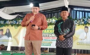 Bupati H M Syukur dan Wabup H A Khafidh Motivasi Para Santri Pondok Pesantren Darul Muttaqien