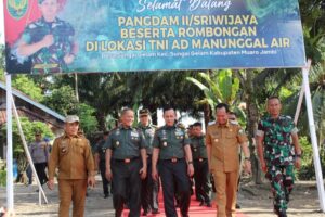 Pangdam II/Sriwijaya Tinjau Program TNI AD Manunggal Air di Muaro Jambi