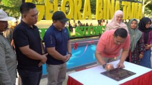 Bupati H M Syukur Resmikan Gelora Bina Tama Sebagai Sarana Olahraga, RTH dan Panggung UMKM