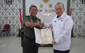 Aset Pertahanan Diperkuat, Korem 042/Gapu Terima Sertifikat Tanah Yonif 142/KJ