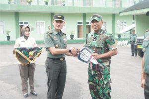 Kasrem 042/Gapu ikuti penyerahan simbolis Randis Mobil Maung dukungan Kemenhan RI