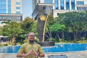 Membongkar Dominasi: Teori Kritis, Arsip, dan Media dalam Masyarakat Informasi