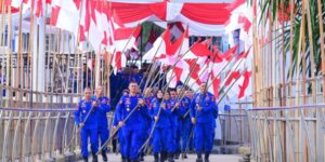 Ditpolairud Polda Jambi Gelar Pawai Bendera Gelorakan Semangat Kemerdekaan