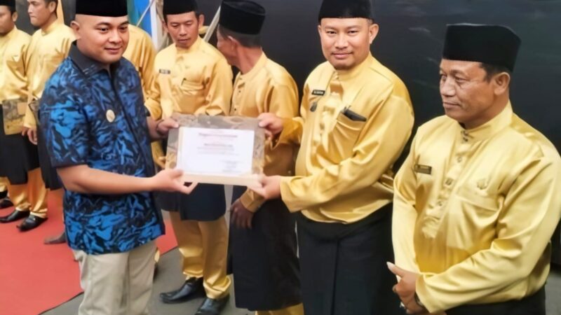 Lurah Sungai Bengkal Raih Penghargaan Atas Respon Cepat Tangani Rehabilitasi Sosial
