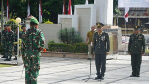 Ziarah Nasional HUT TNI ke-80, Korem 042/Gapu Tabur Bunga di TMP Satria Bakti Jambi