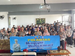 Ditlantas Polda Jambi Gelar “Police Go to Campus”, Ajak Mahasiswa Universitas Nurdin Hamzah Tertib Berlalu Lintas