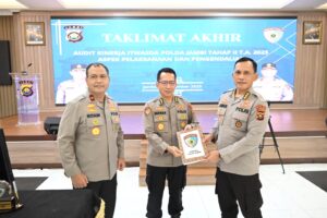Polda Jambi Laksanakan Taklimat Akhir Audit Kinerja Itwasda Polda Jambi Tahap II 2025