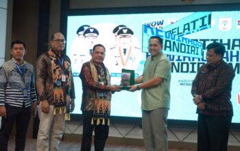 Buka Pelatihan UMKM, Bupati M. Syukur Dorong Industri Lokal Masuk Dunia Ritel Waralaba