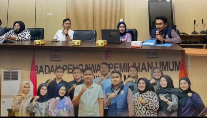 Demokrasi Tidak Boleh Ditarik Mundur: Menolak Pilkada Melalui DPRD dan Menjaga Kedaulatan Rakyat