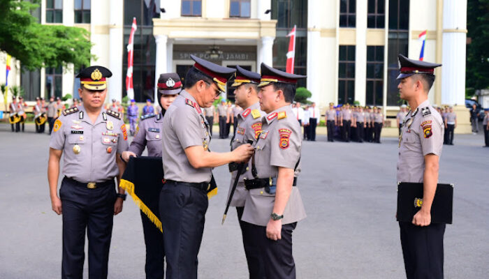 Kapolda Jambi Pimpin Sertijab Wakapolda, Brigjen Pol. B. Ali, S.H.,S.I.K Resmi Jabat Wakapolda Jambi