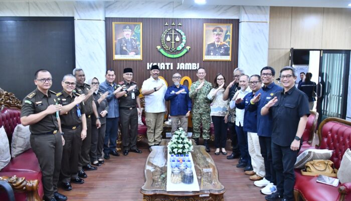 Perkuat Sinergi dan Kolaborasi di Wilayah Kerja Jambi, Staf Ahli Sekretaris SKK Migas Sambangi Kantor Kejaksaan Tinggi Provinsi Jambi