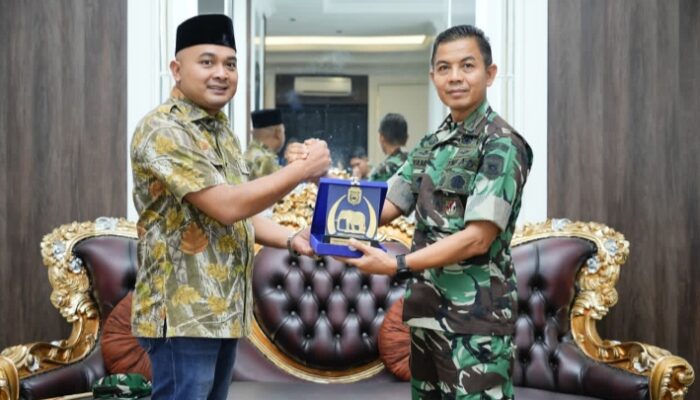 Danrem 042/Gapu Gelar Safari Ramadhan, Pererat Silaturahmi dengan Pemkab Tebo