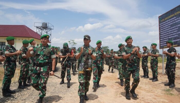 Danrem 042/Gapu Tinjau Kesiapan Pangkalan Yonif TP 844 dan Kompi Senapan B Yonif 142 di Tebo