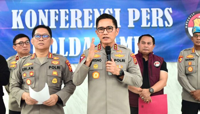Polda Jambi Gelar Konferensi Pers, DPO Narkotika Berhasil Ditangkap di Tanjab Barat