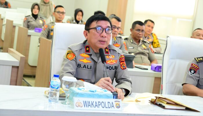 Pelatihan Public Speaking Call Center 110, Polda Jambi Tingkatkan Profesionalisme Pelayanan Publik