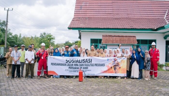 Tingkatkan Kewaspadaan, PEP Jambi Bersama Damkar Kabupaten Batang Hari Bekali Warga Hadapi Risiko Kebakaran