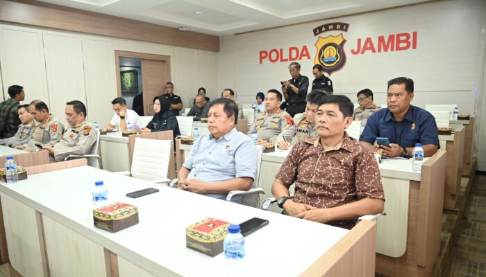 Polda Jambi Ikuti Dialog Penguatan Internal, Bahas Tantangan Hukum di Era AI