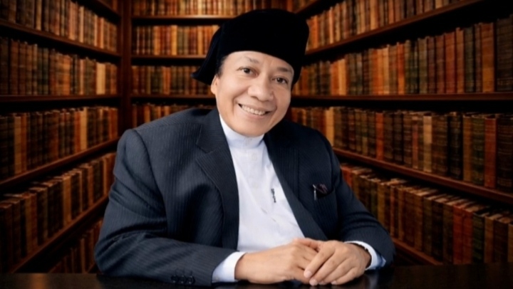 Prof Muhtar Latif