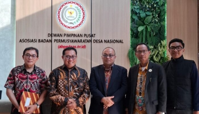 SMSI dan ABPEDNAS Jajaki Kolaborasi Nasional untuk Penguatan Desa dan Publikasi Program Strategis