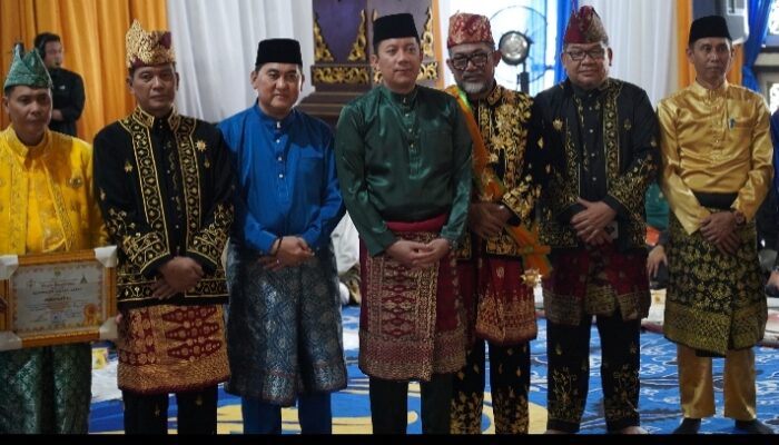TNI Hadir Bersama Tokoh Adat pada Peringatan Hari Adat Melayu Jambi 2026